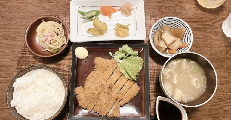 Guide to Japanese Food & Restaurants (for Beginners & Visitors)