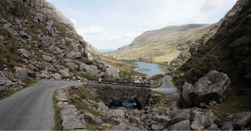 Hiking the Gap of Dunloe: Irelandโs Most Scenic Mountain Pass