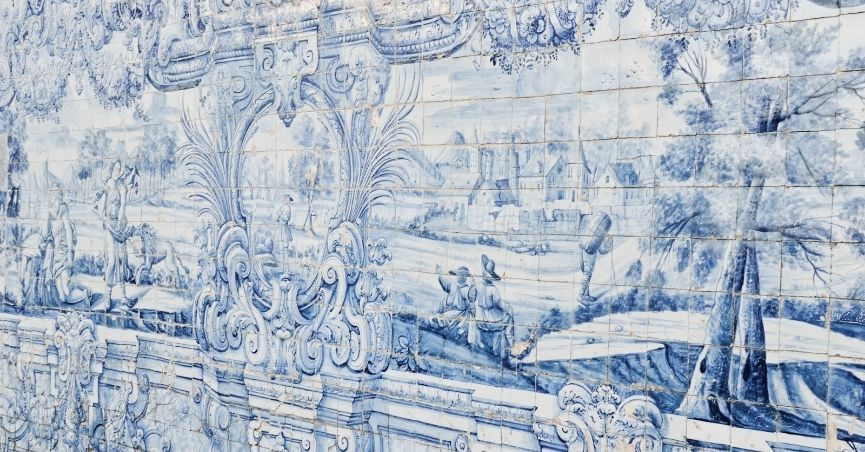 5 Places to See Azulejos in Porto